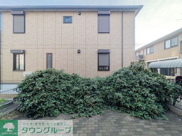 フロラシオン Eの物件内観写真